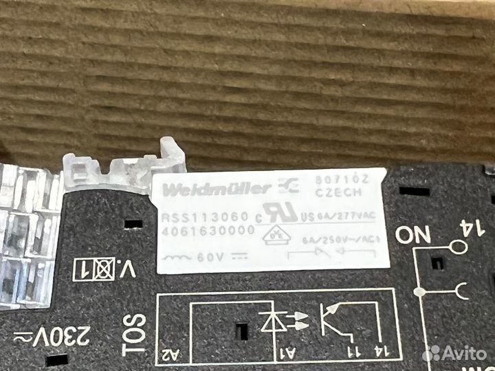 Weidmuller 1122820000 TRS 230VUC новый, 17 шт