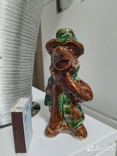 Крокодил гена. Статуэтки и скульптуры. Керамика