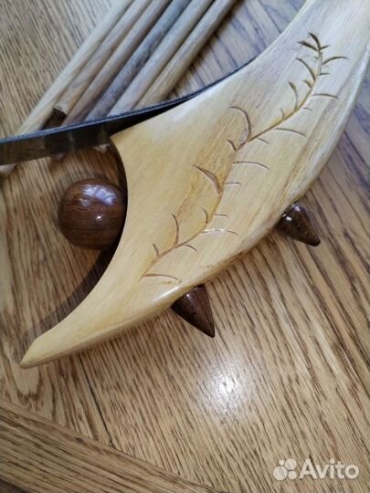 Лук со стрелами