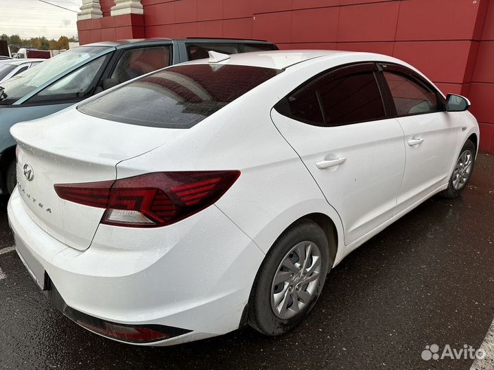 Hyundai Elantra 1.6 МТ, 2019, 63 301 км