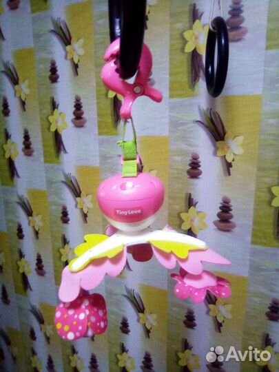 Мобиль детский