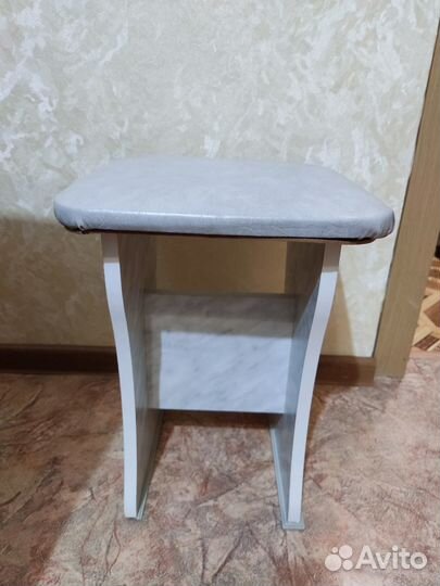 Табуретки для кухни