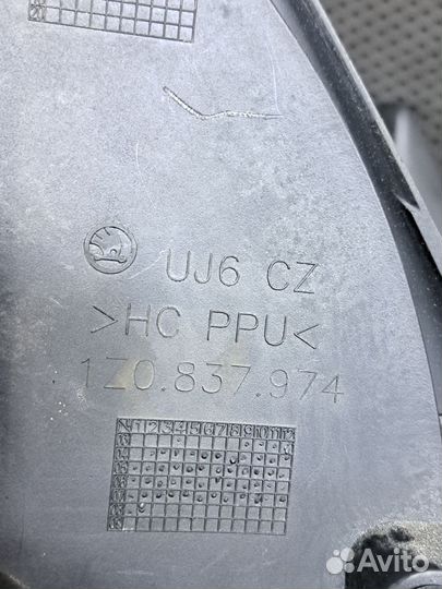 Уголок зеркала Skoda Octavia a5 1z0837974 1z083797