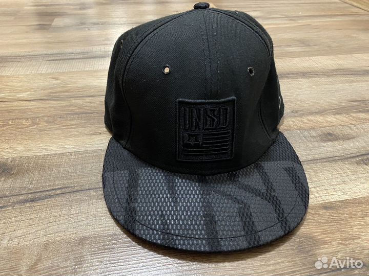 Бейсболка с прямым козырьком реперка кепка мужская