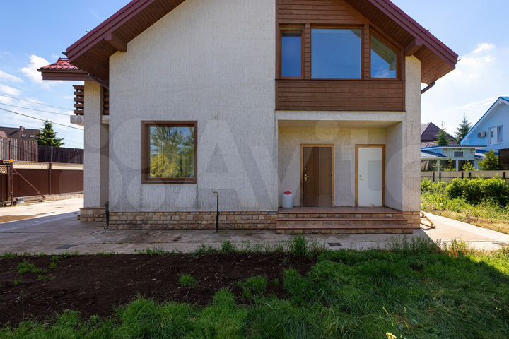 Дом 164 м² на участке 8,5 сот.