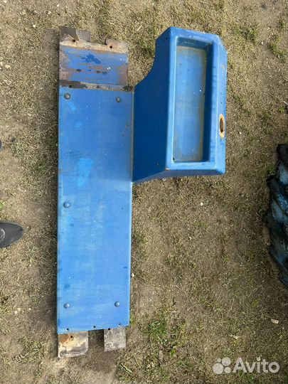 Рулевая консоль для моторной лодки