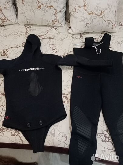 Костюм для дайвинга