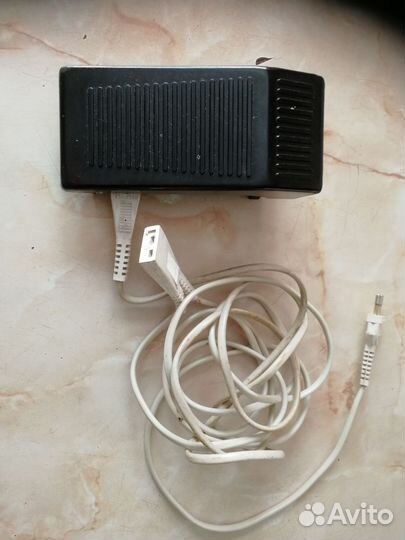 Швейная машинка чайка с электроприводом