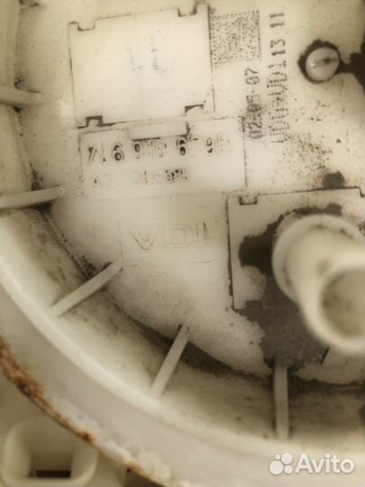 Топливный насос Volkswagen Touareg 3.6