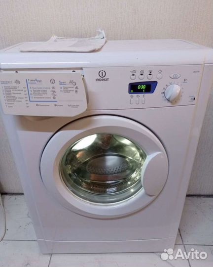 Стиральная машина indesit