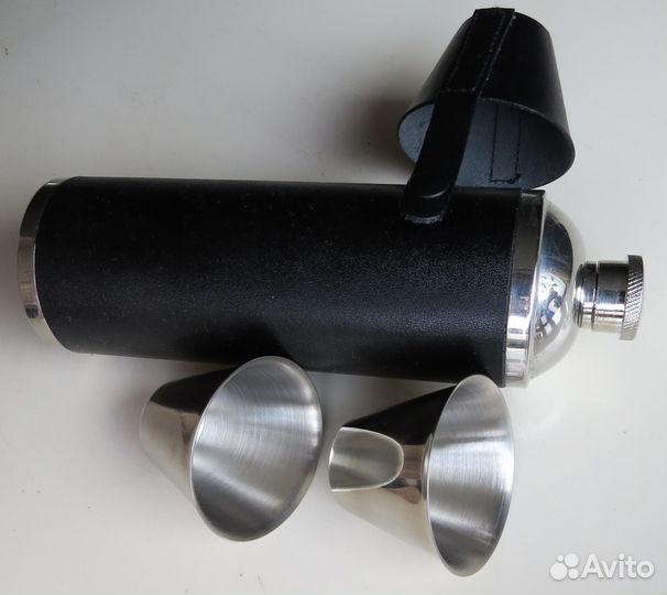 Набор походный из нержавейки фляга и 2 стопки