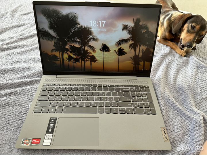 Ноутбук lenovo