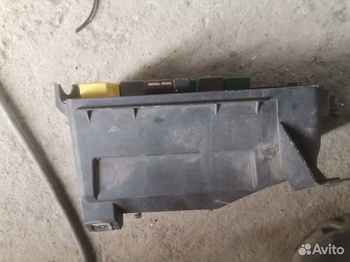 Nissan Murano z50 блок предохранителей 3.5