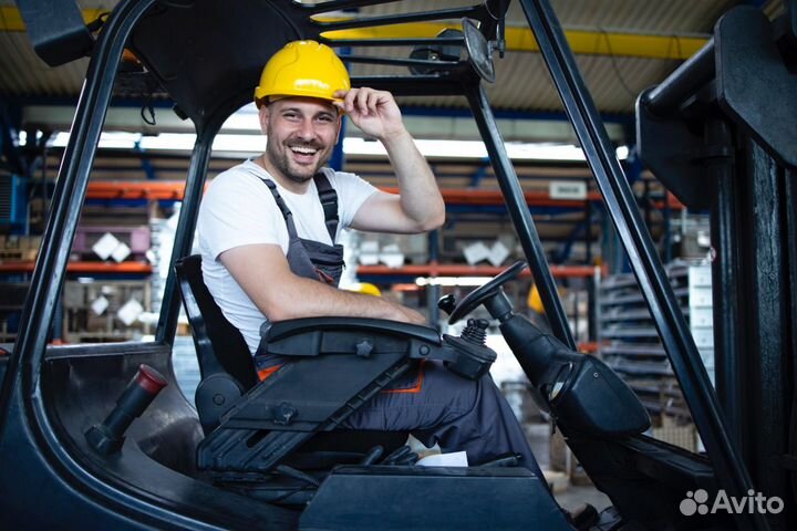 Водитель погрузчика на склад