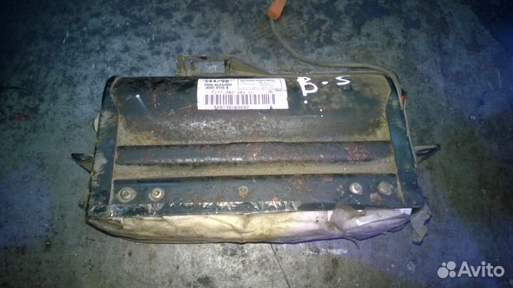 Volkswagen passat b5 airbag в торпеду 3b0880204a