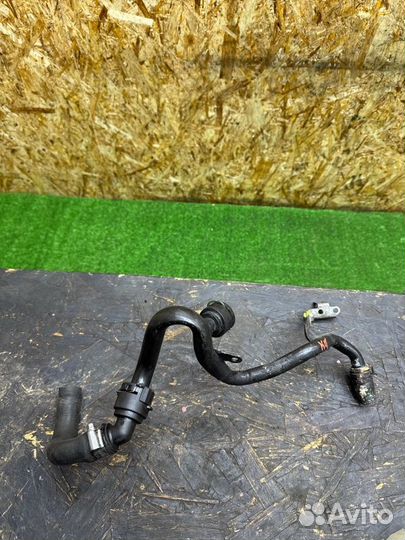 Патрубок системы охлаждения Audi Q7 4L 3.0 BUG