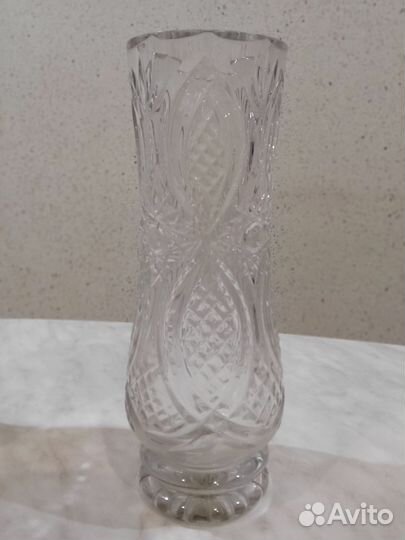 Хрустальная ваза