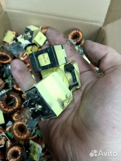 Дроссели, кольца, трансформаторы ферритовые