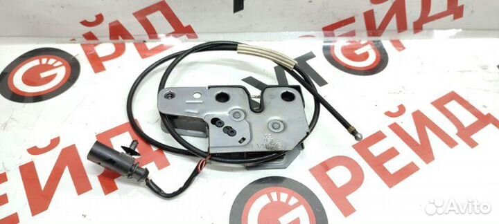 Замок капота Volkswagen Touareg 7LA AXQ 27.04.2006