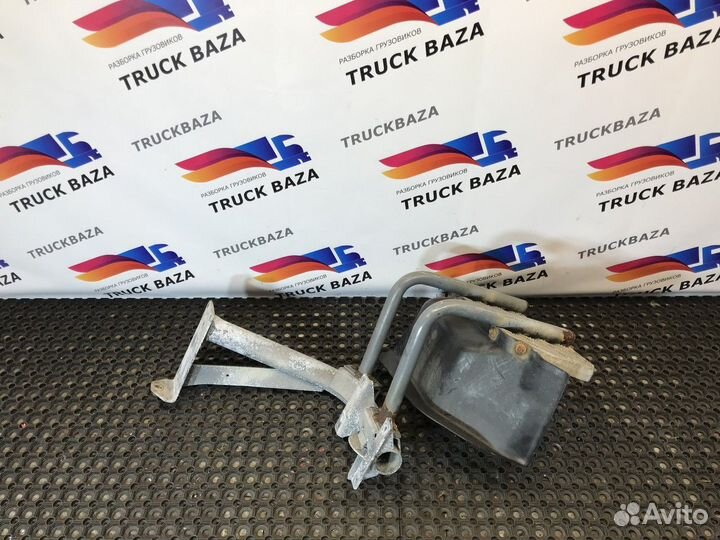 Кронштейн подножки Разные Автомобили