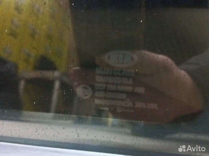 Форточка задняя правая Киа Сид 1 ед Купе