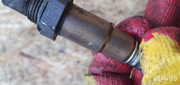 Датчик кислородный Opel Astra J 2010-2017