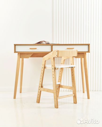 Детский растущий стул ортопедический. В стиле Икеа