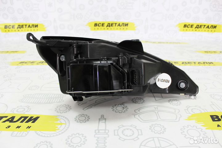 Фара Ford Focus 1 01-04