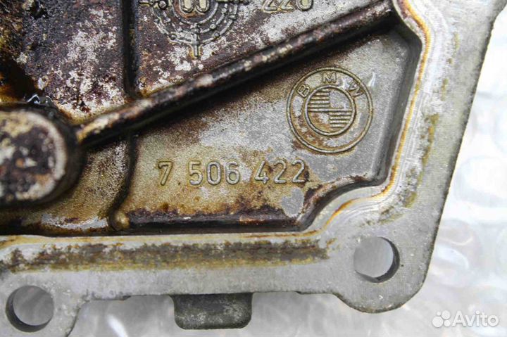 Крышка грм верхняя левая BMW E65 E66 E60 E53 E