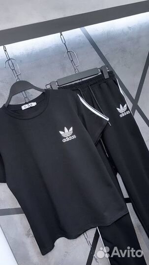 Костюм Adidas