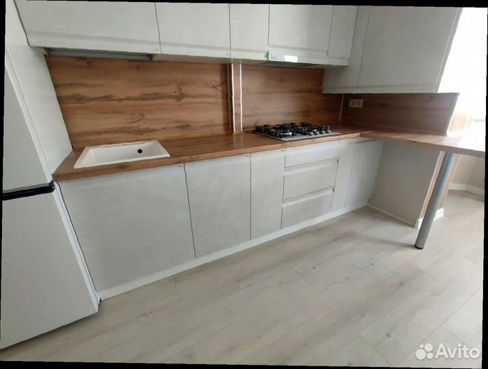 Кухня белая модульная новая