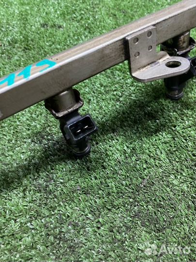 Топливная рейка Chery Tiggo T11 внедорожник 2.4