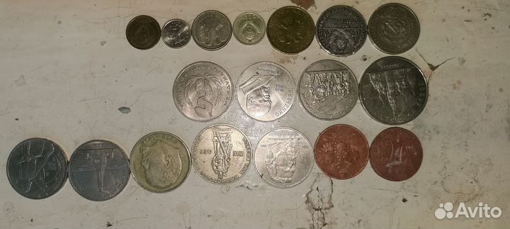 Продам старинные монеты