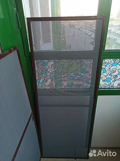 Москитные сетки на балконные окна