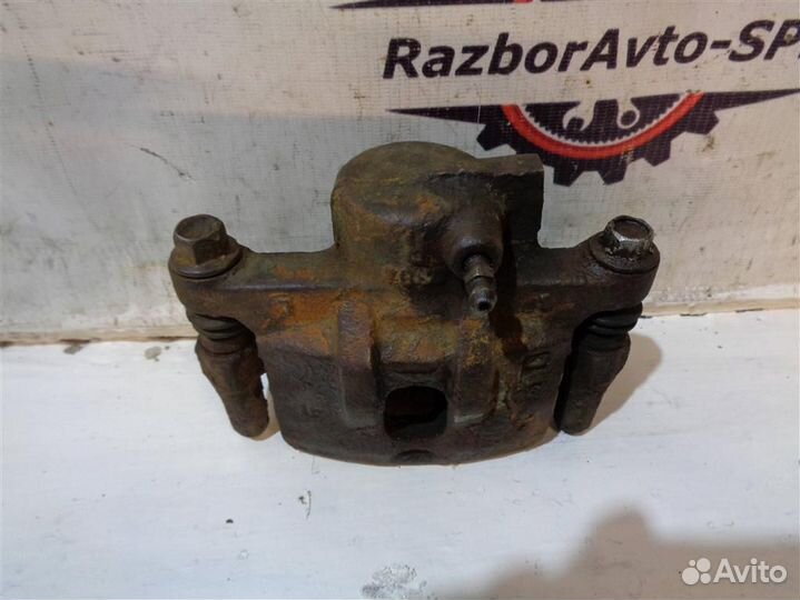 Суппорт задний правый Mitsubishi Lancer 9