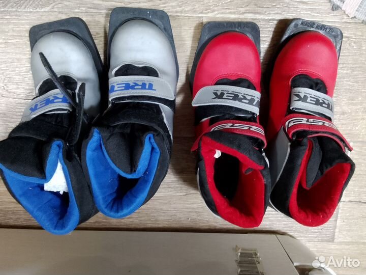 Лыжные ботинки