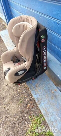 Детское автокресло Maxi Cosi Axxis
