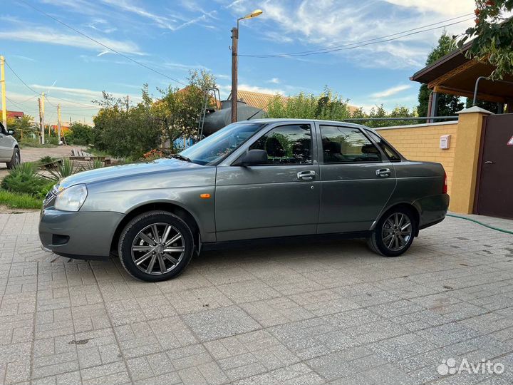 LADA Priora 1.6 МТ, 2011, 146 000 км