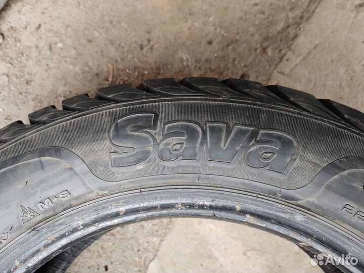 Sava Eskimo Stud 225/60 R17 99T