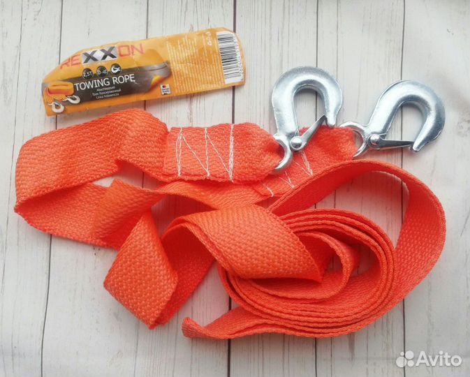 Трос буксировочный с крюками новый
