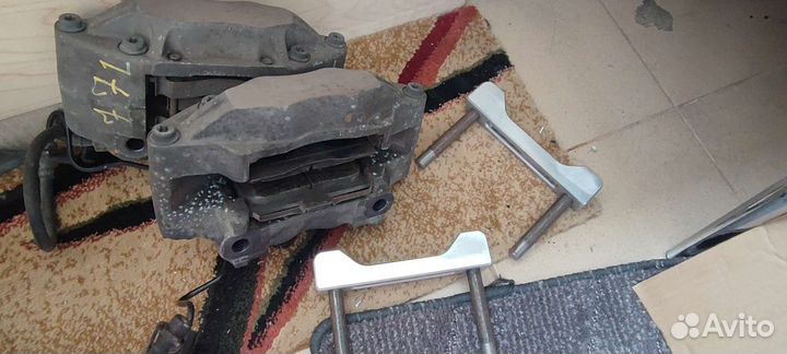 4 поршневые тормоза Honda legend KB1 на Civic 4d