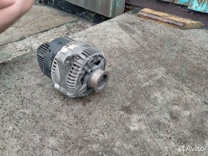 Продам генератор toyota avensis 3s fe