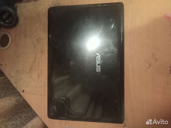 Ноутбук asus x52j