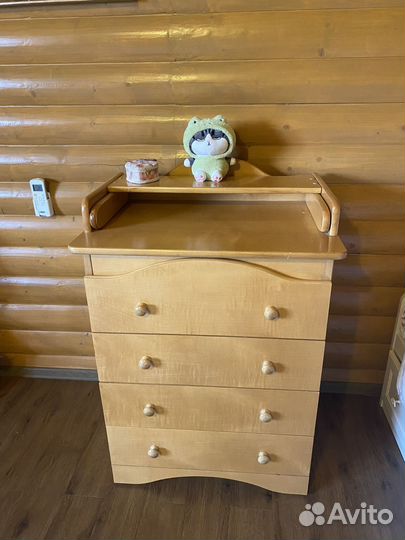 Кроватка и комод Можга Красная звезда