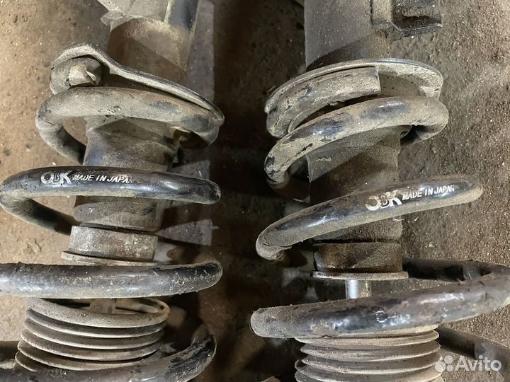 Амортизатор перед