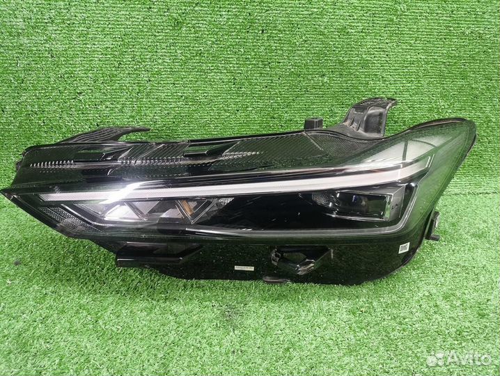 Б/У Б/У Фара левая Changan Uni-V (2022-н.в.) LED