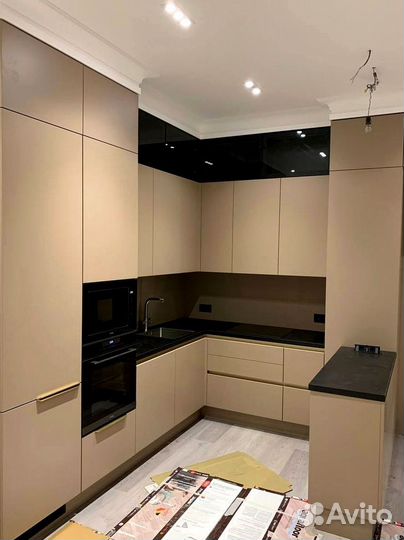 Кухня классическая на заказ