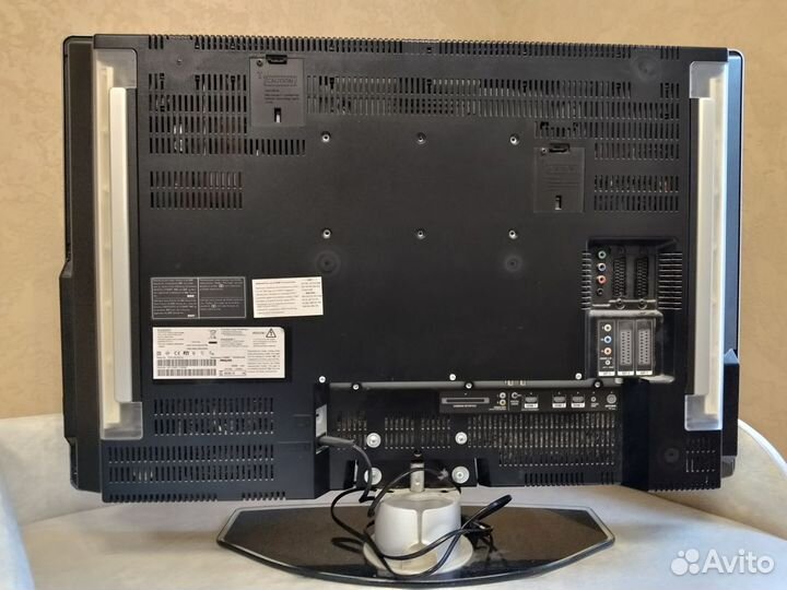 Телевизор Phillips 32