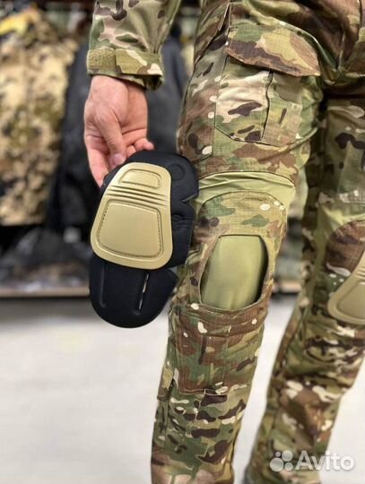 Костюм боевой тактический с защитой коленей локтей