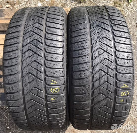 Pirelli Winter Sottozero 3 245/45 R17 99V